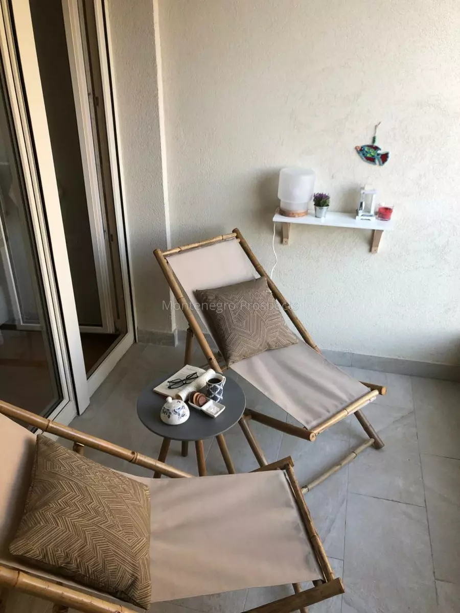 One bedroom apartment with sea views close to the beach in orahovac kotor bay 13790 12