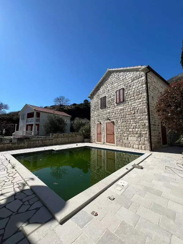 77086 villa kamenari 17 600x800