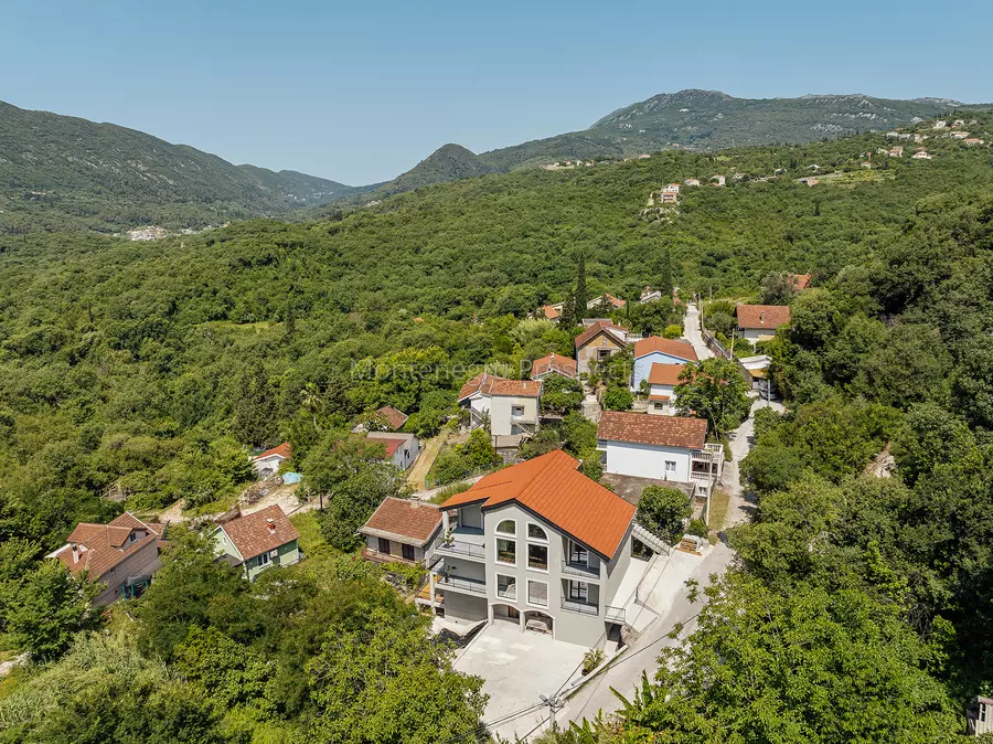 Apartments for sale 13807 3