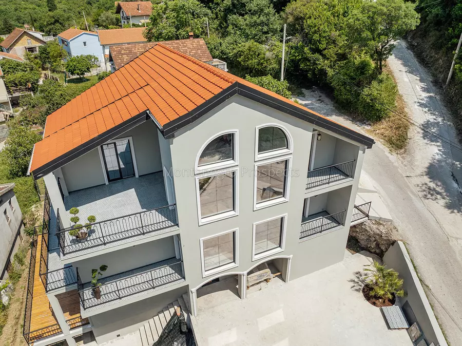 Apartments for sale 13807 4