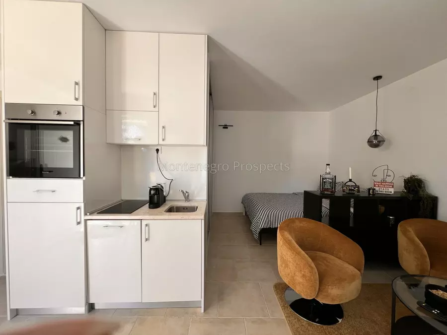 Charming renovated studio in idyllic ljuta kotor   steps from the sea 13804 2