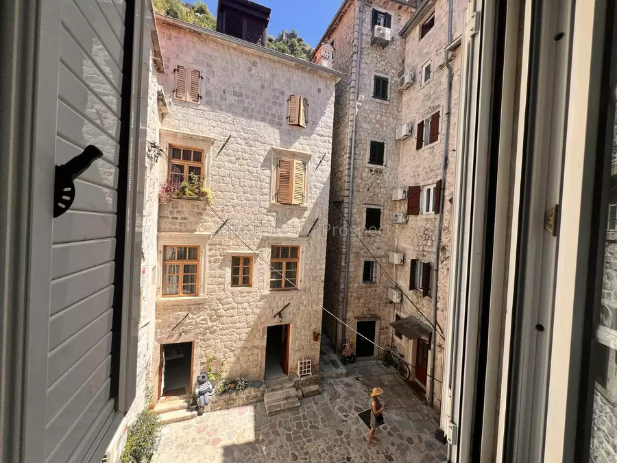 Compact two bedroom apartment located in peaceful part of old town of kotor 13818