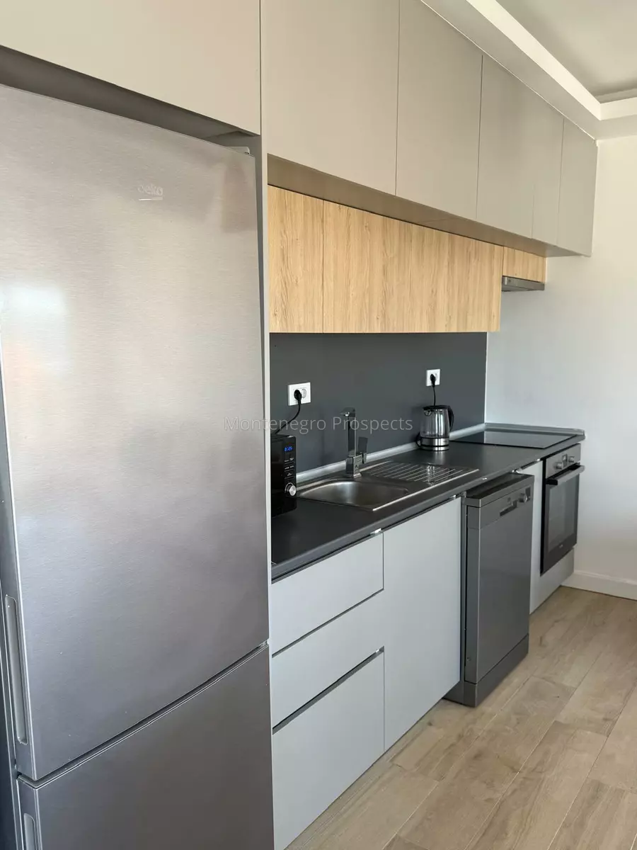 Modern three bedroom apartment with panoramic sea views tivat 13659 11