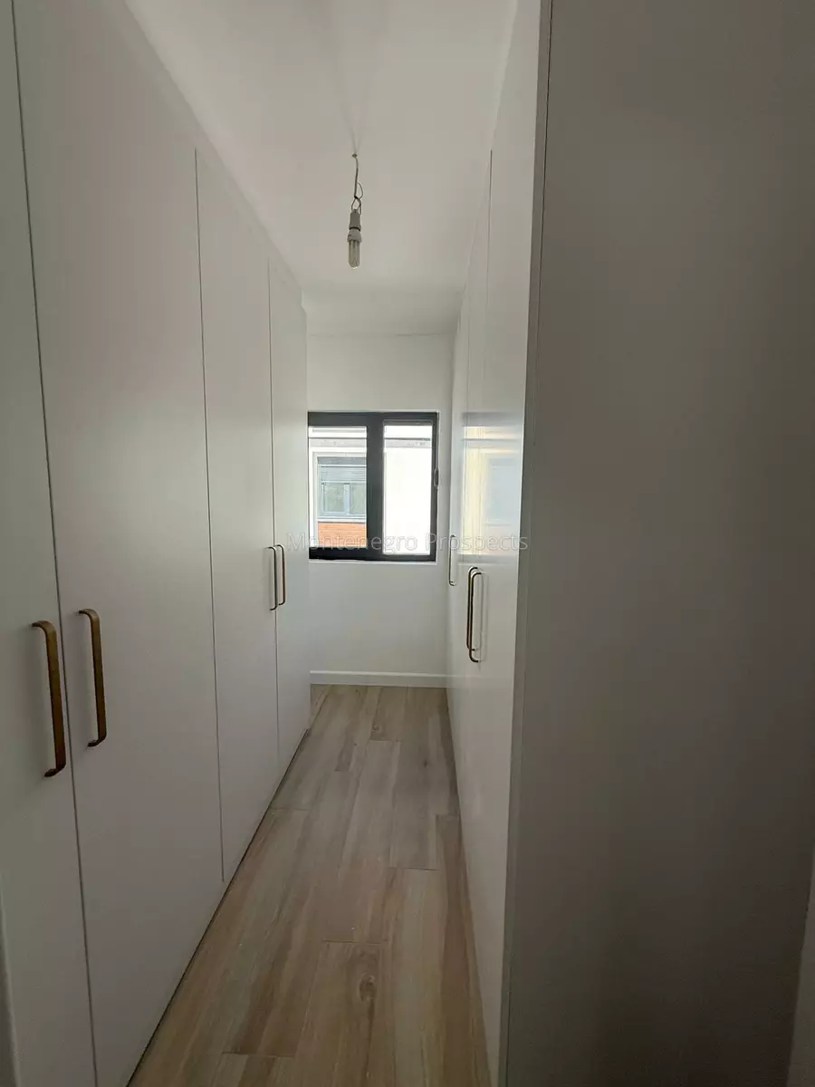 Modern three bedroom apartment with panoramic sea views tivat 13659 7