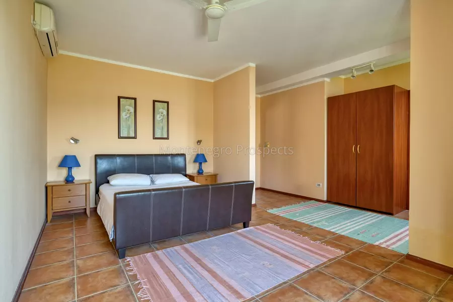 Stone villa on the first line to the sea in lepetani tivat 13822 31