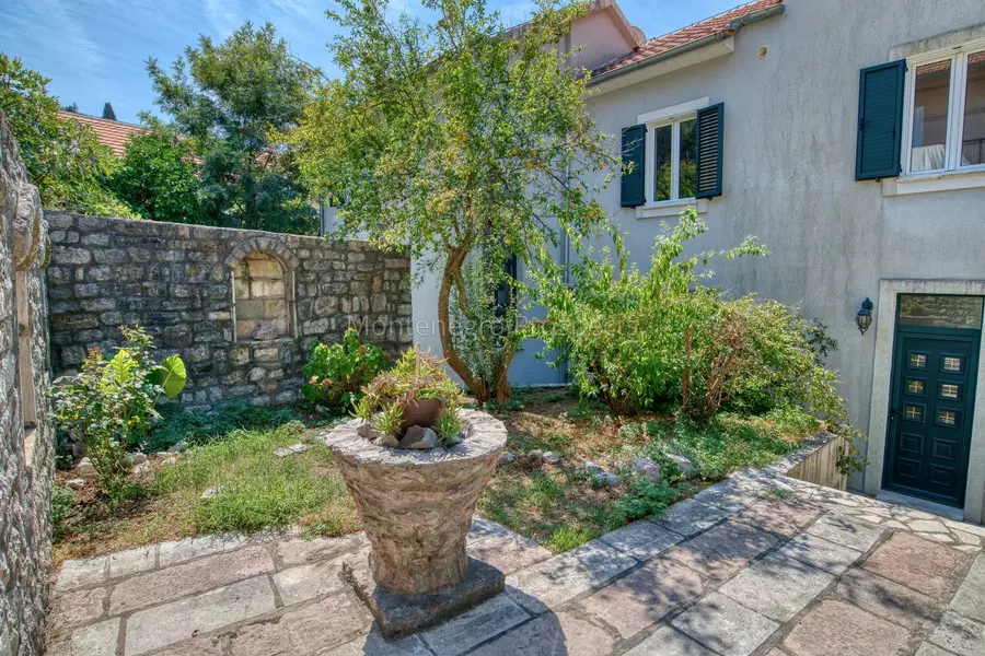 Stone villa on the first line to the sea in lepetani tivat 13822 50