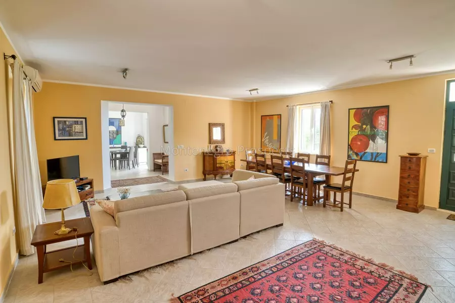 Stone villa on the first line to the sea in lepetani tivat 13822 57