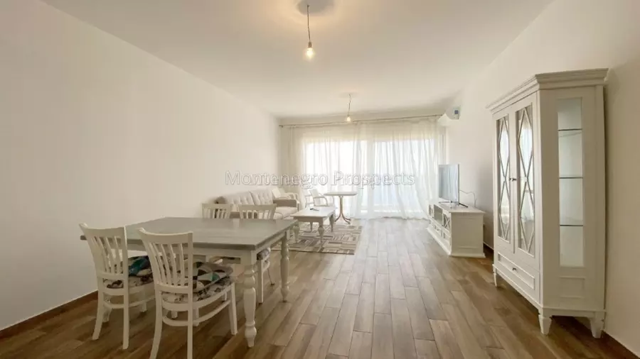 10267 apartment on the front line 7