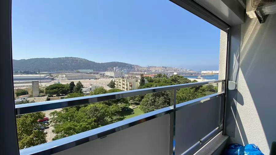 10268 large apartment in bar 24