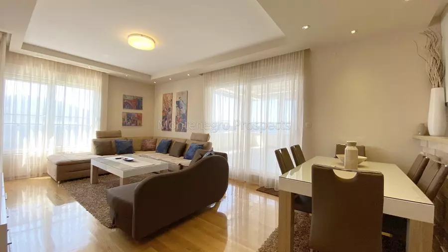 10268 large apartment in bar 5