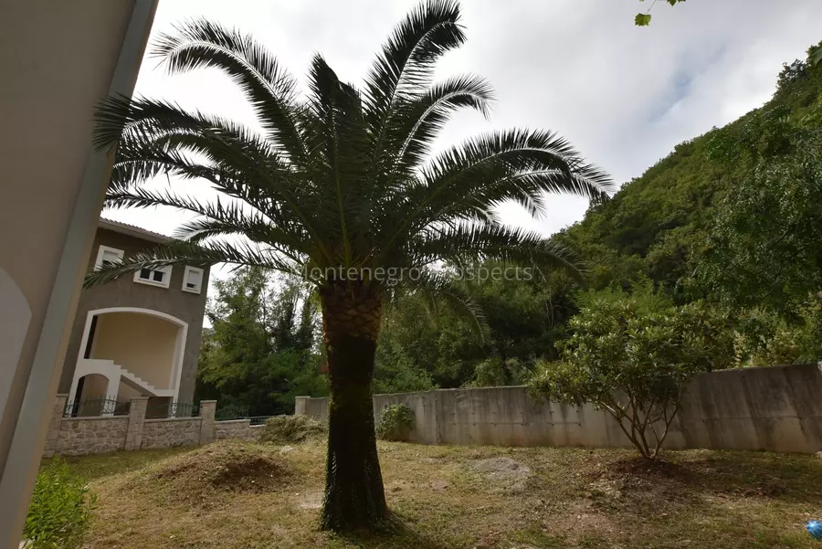 12199 villa in becici 3