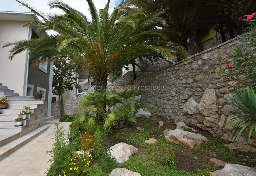 12199 villa in becici 5