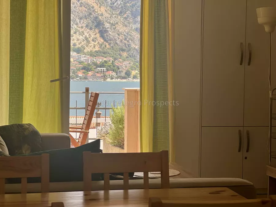One bedroom apartment with sea views in muo kotor bay 13824 4