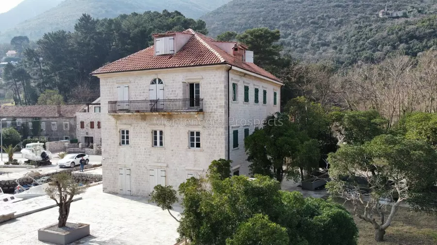 Stunning waterfront stone house ideal for a hotel in prcanj kotor bay 13569 10
