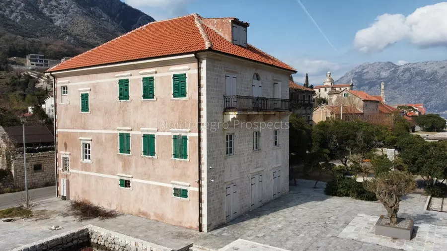 Stunning waterfront stone house ideal for a hotel in prcanj kotor bay 13569 7