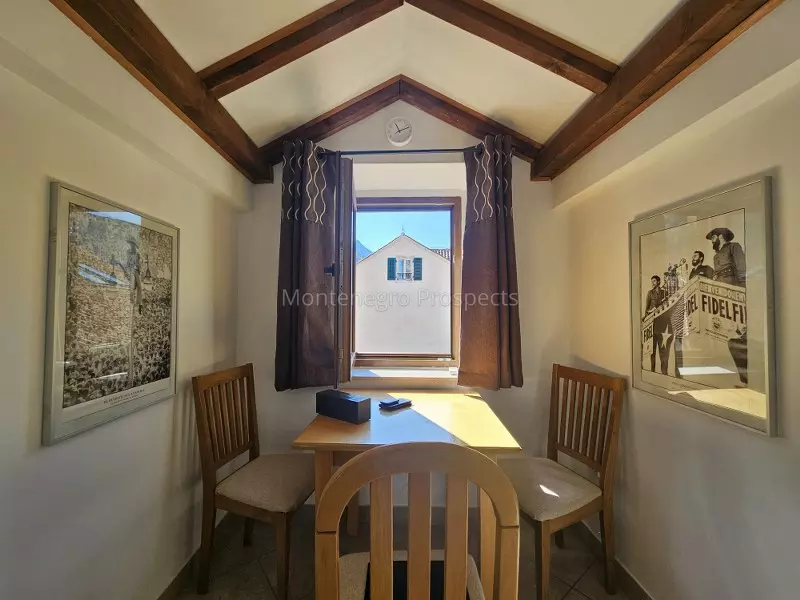 11413 apartment in kotor old town 9