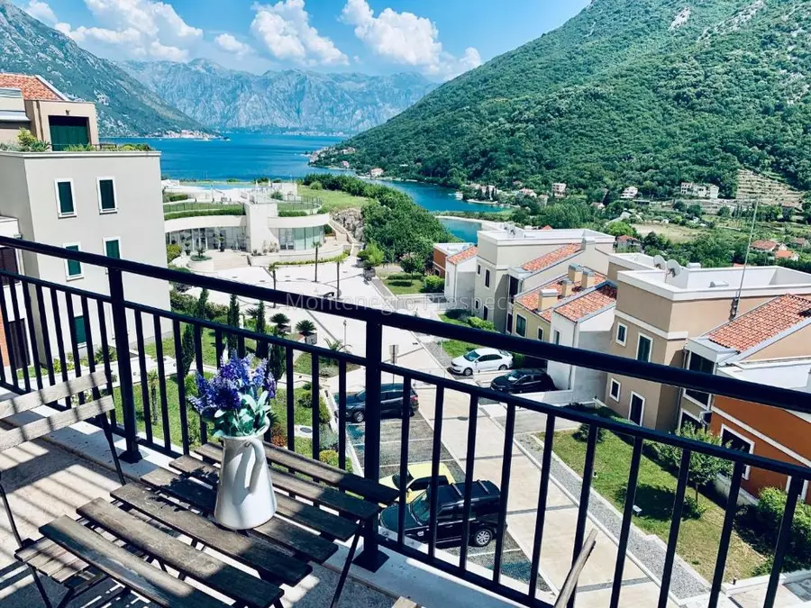 14176 lavander bay apartment 8