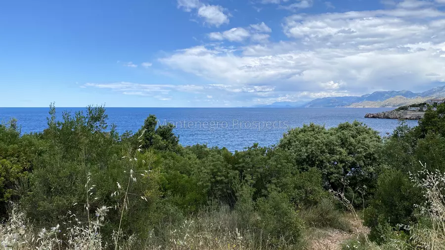 6840 sea front land 10