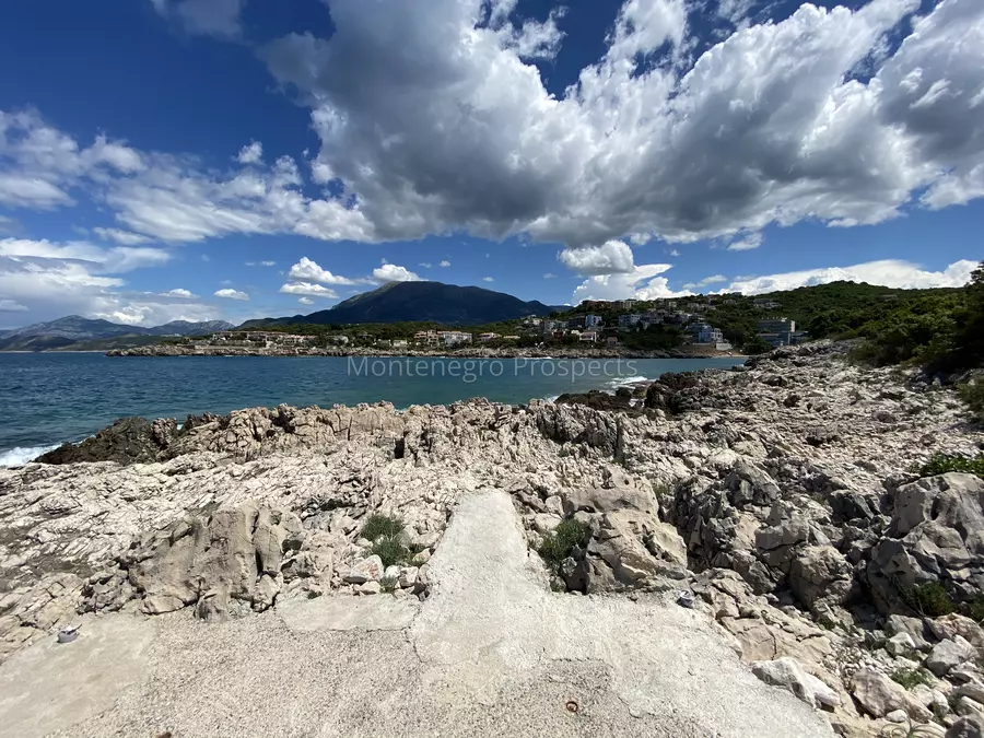6840 sea front land 2