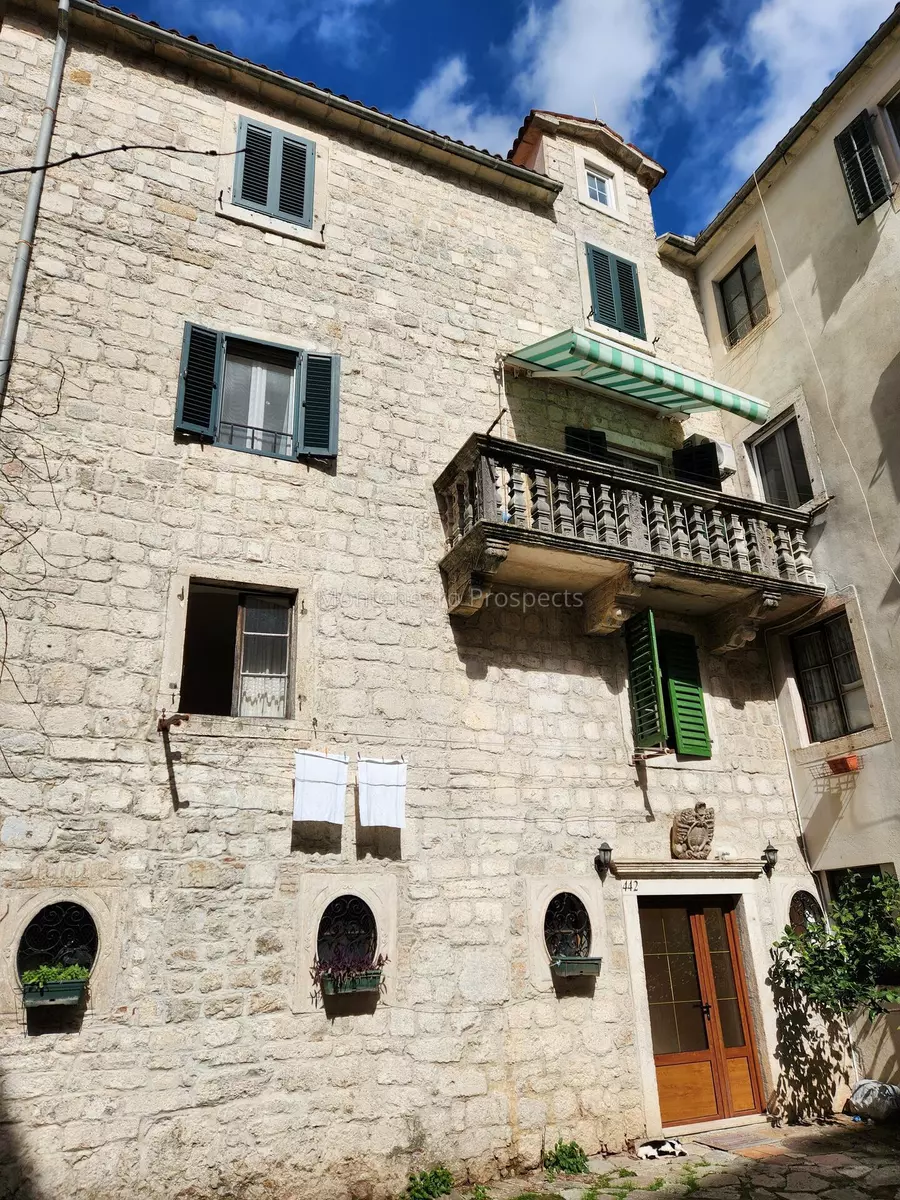 Completely renovated one bedroom apartment in old town of kotor 13840 2 8