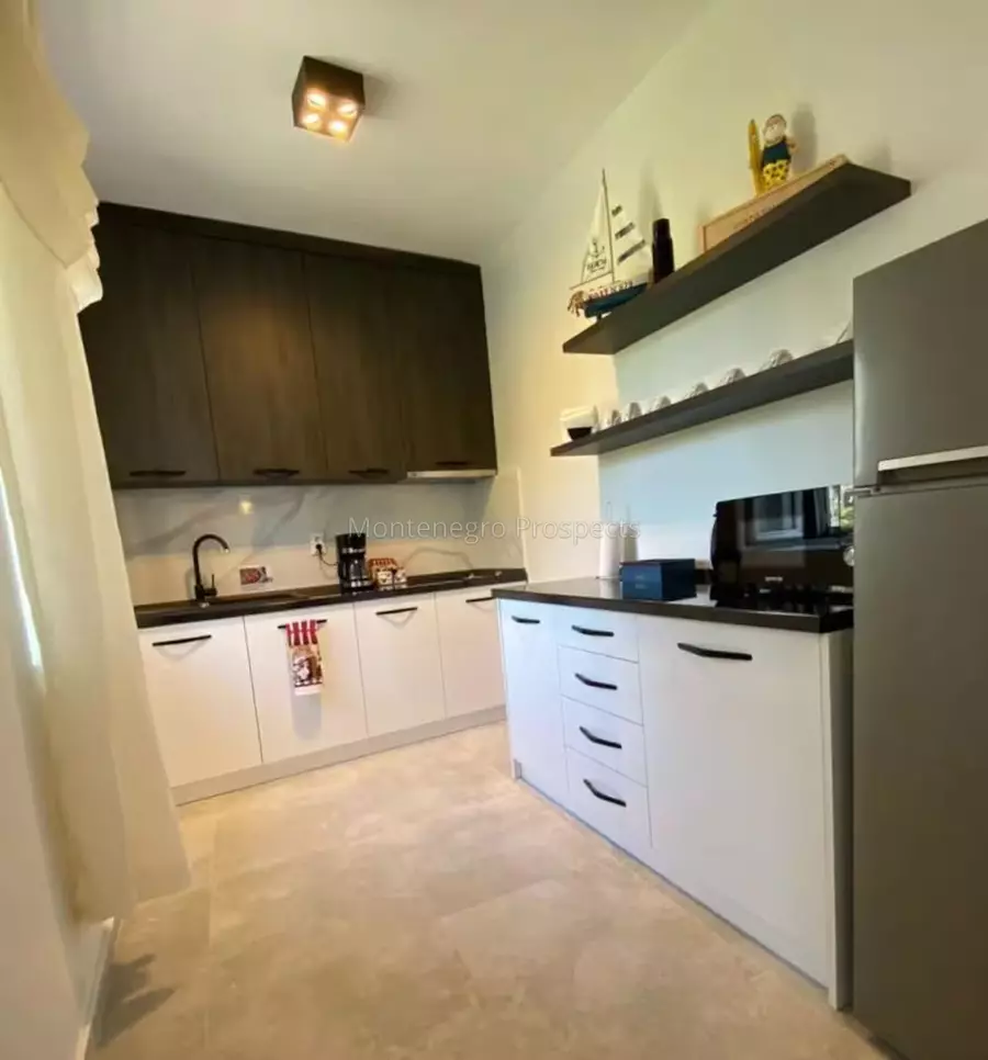 Completely renovated one bedroom apartment in old town of kotor 13840 5