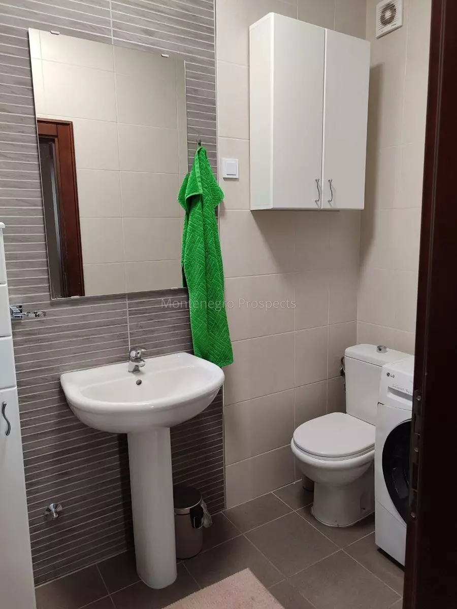 Three bedroom apartment for sale in dobrota   70 m from the sea 13838 17