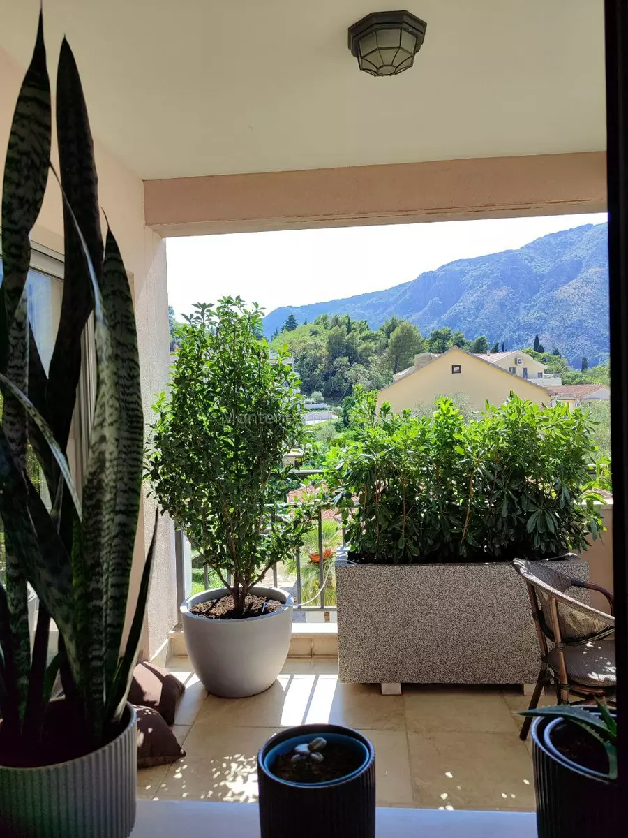 Three bedroom apartment for sale in dobrota   70 m from the sea 13838 18