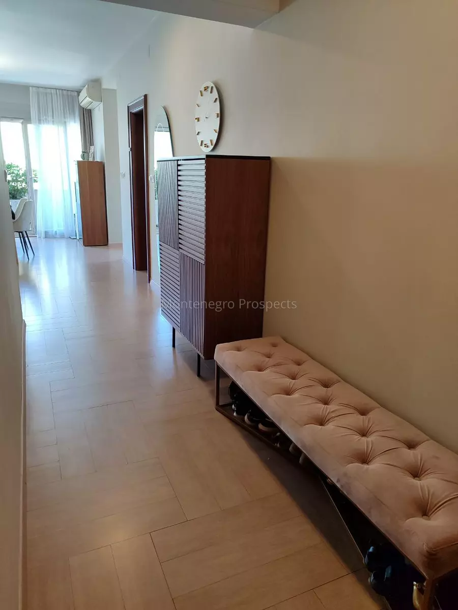 Three bedroom apartment for sale in dobrota   70 m from the sea 13838 5