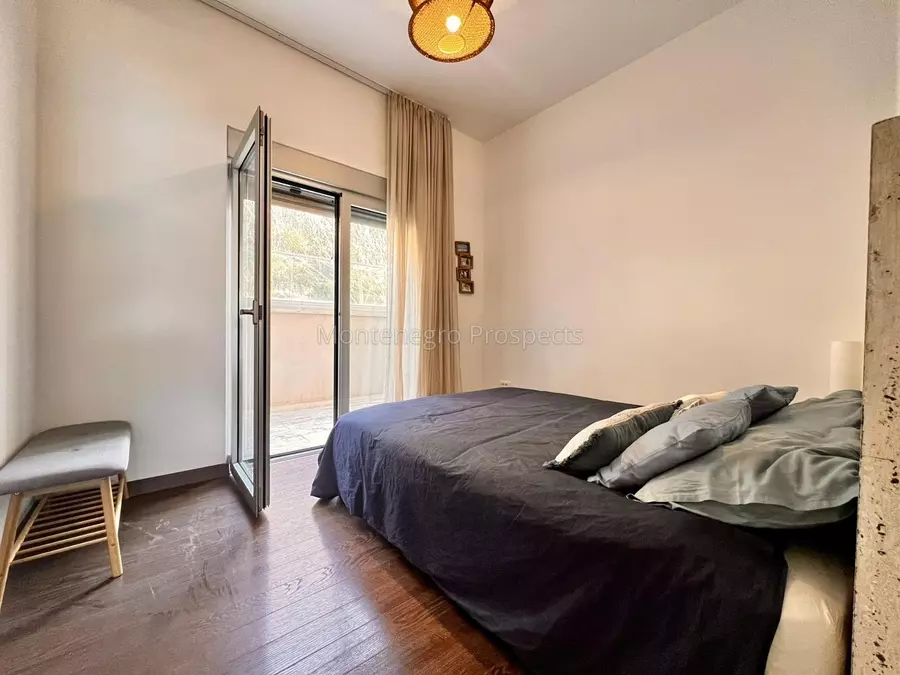 Two bedroom aparment just few minutes from the sea in dobrota kotor bay 13839 4