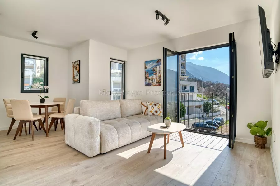 One bedroom apartment for sale 13828 13 1280x853