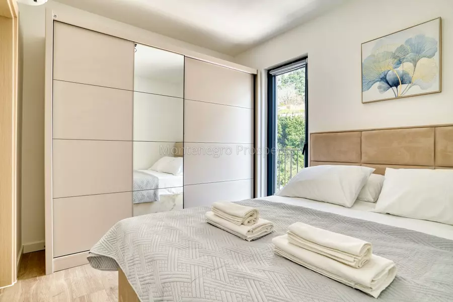 One bedroom apartment for sale 13828 3 1280x853