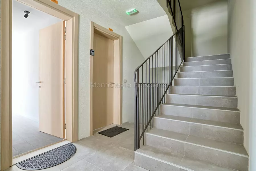 One bedroom apartment for sale 13828 7 1280x853