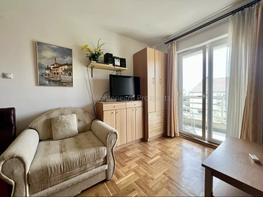 12752 petrovac studio 8 1068x800