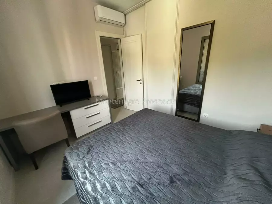 14186 apartment next to porto montenegro 13