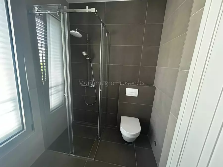 14186 apartment next to porto montenegro 17