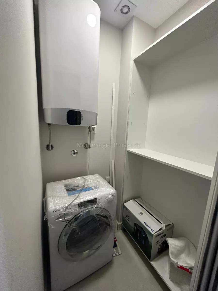 14186 apartment next to porto montenegro 20