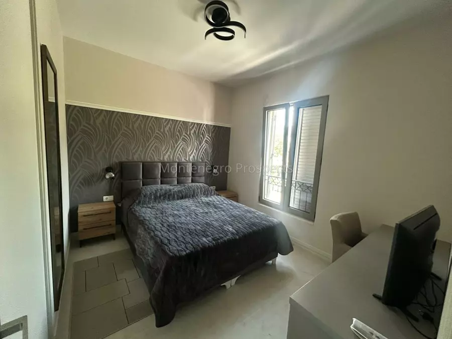 14186 apartment next to porto montenegro 9