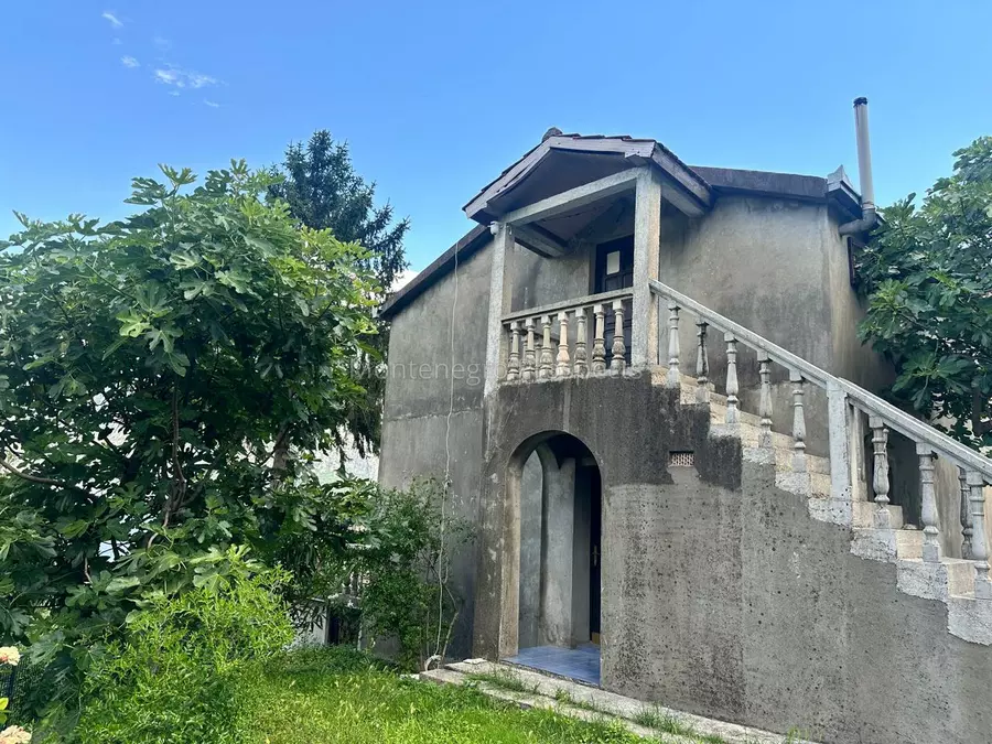 14189 house for renovation kotor 5