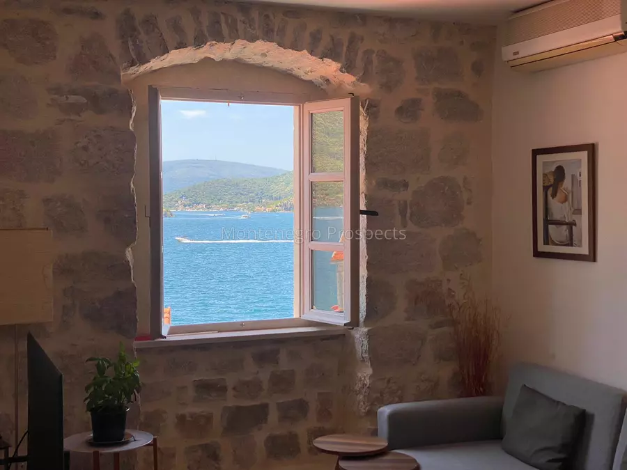 Tw bedroom apartment with seaview perast 2