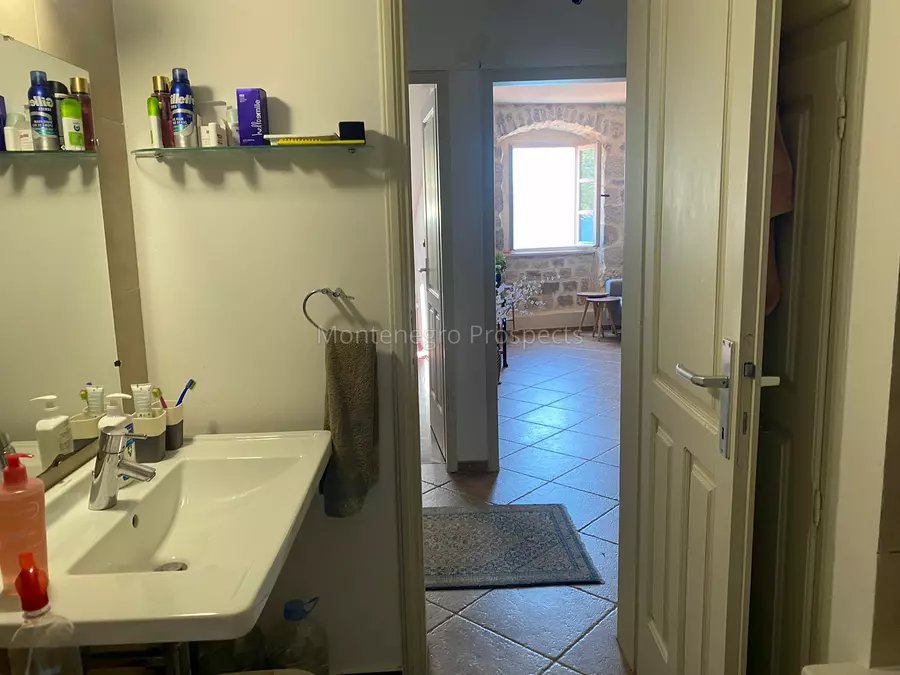 Tw bedroom apartment with seaview perast 9