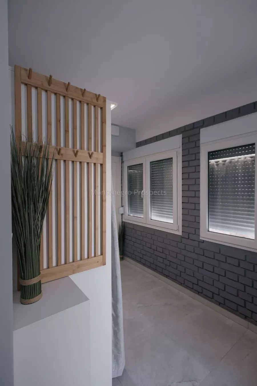 14193 apartment in kumbor 24