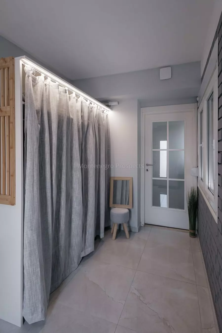 14193 apartment in kumbor 27
