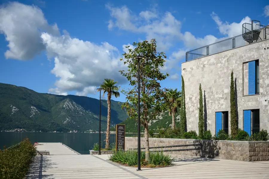 Movenpick teuta kotor bay   outdoor 14
