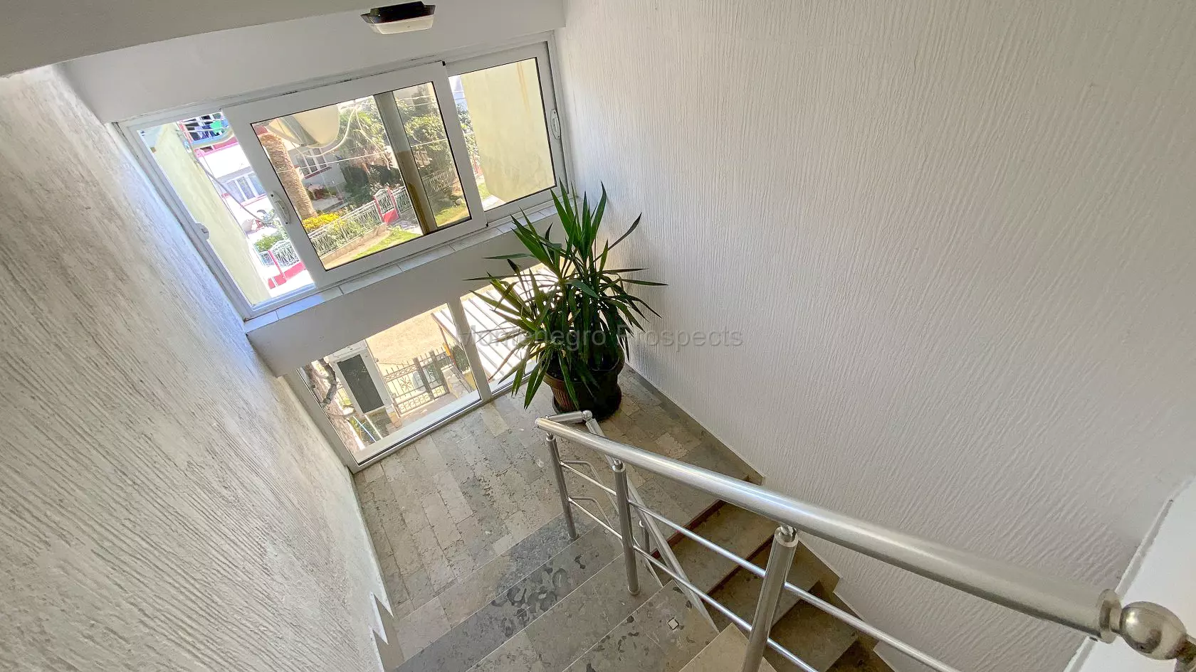 продажа мини отеля Сутоморе ниже магистрали, 10293 (18)