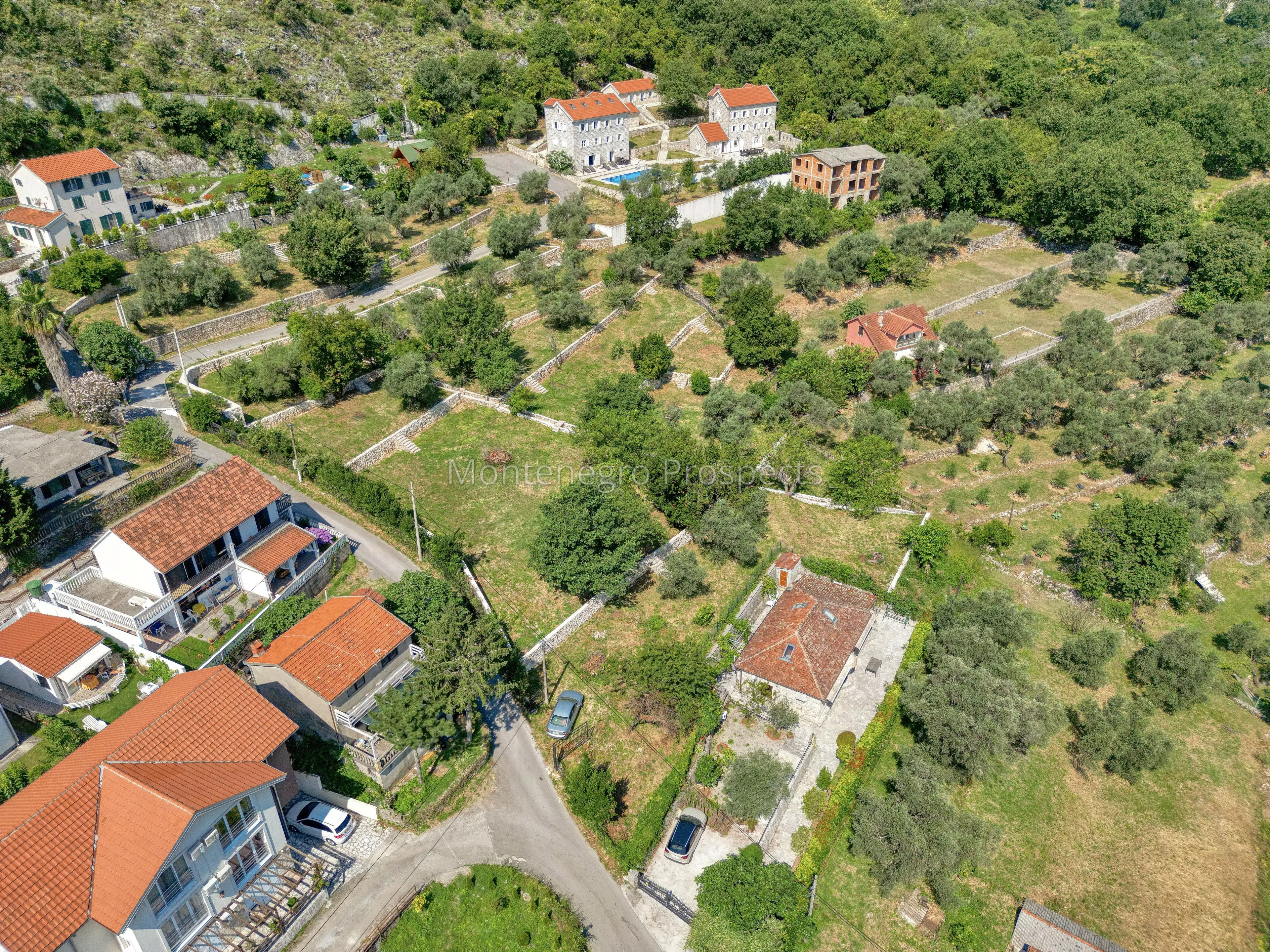 14120 villa prcanj jerovitza 1 of 1 70