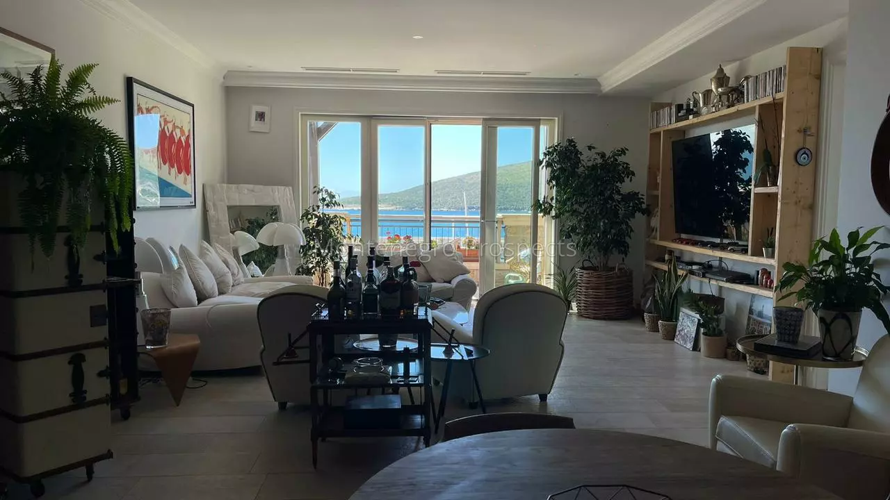 Luxury two bedroom apartment at prime location lustica 13734 9