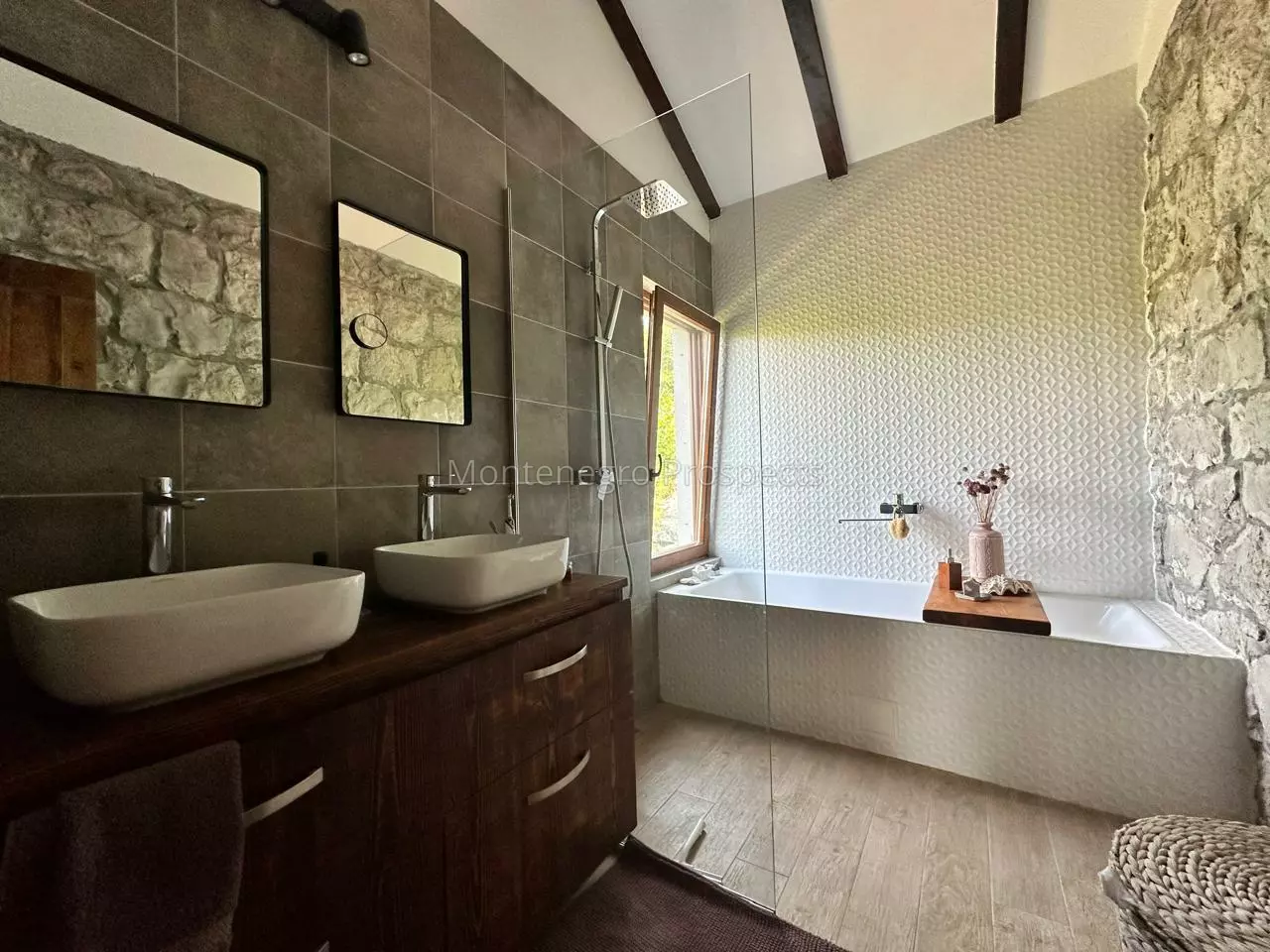 14160 large estate near the lake skadar 38