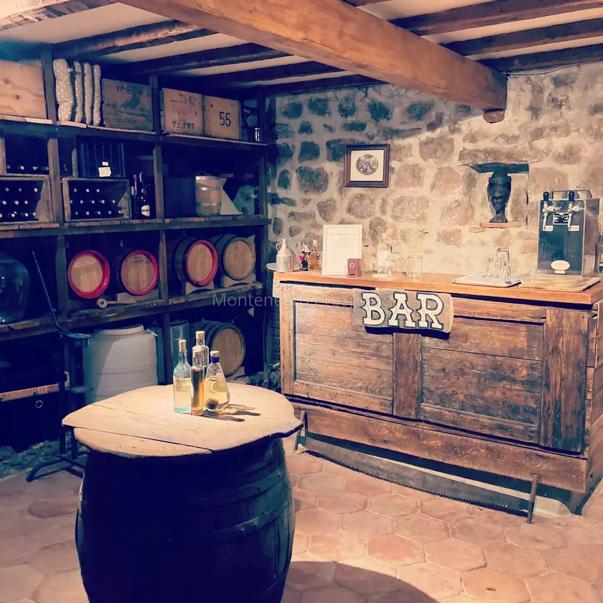 14160 large estate near the lake skadar 48