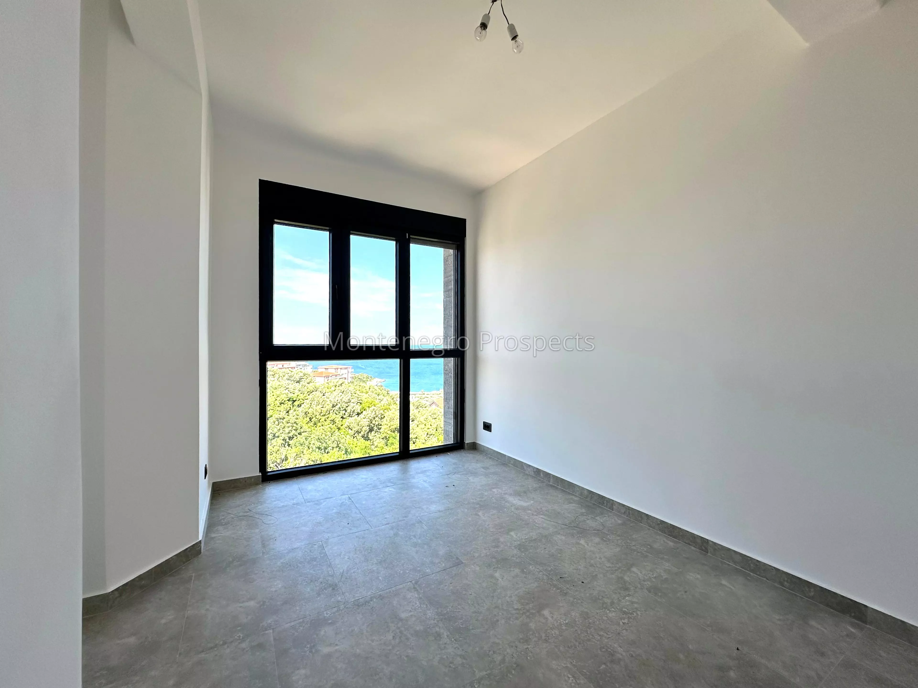 New building j10270 17