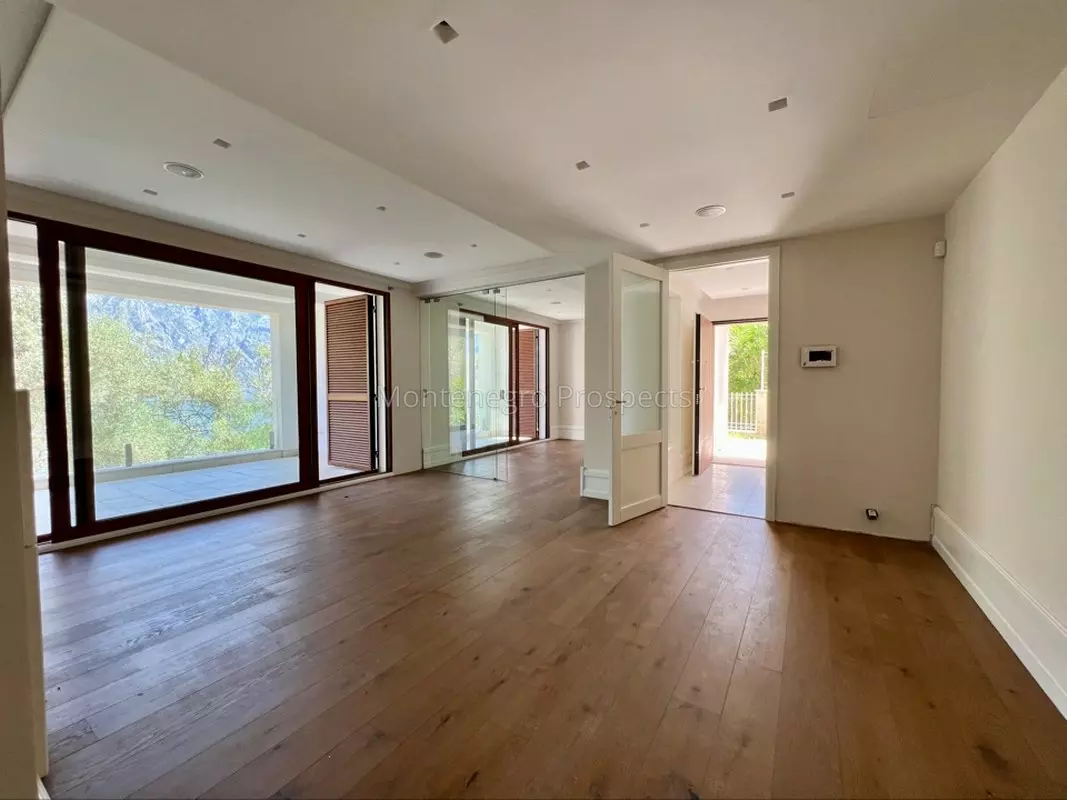 12718 villa lux stoliv 10 1067x800